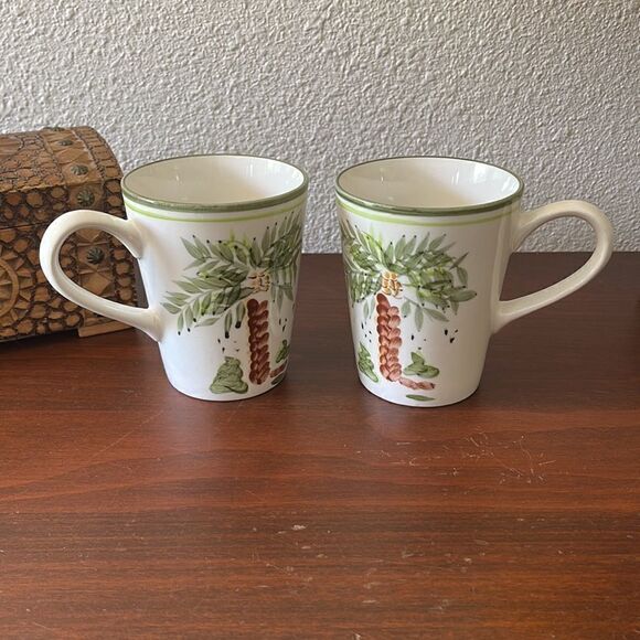 Gibson Hand Painted Set of 2 Palm Tree Mugs - Picture 1 of 7